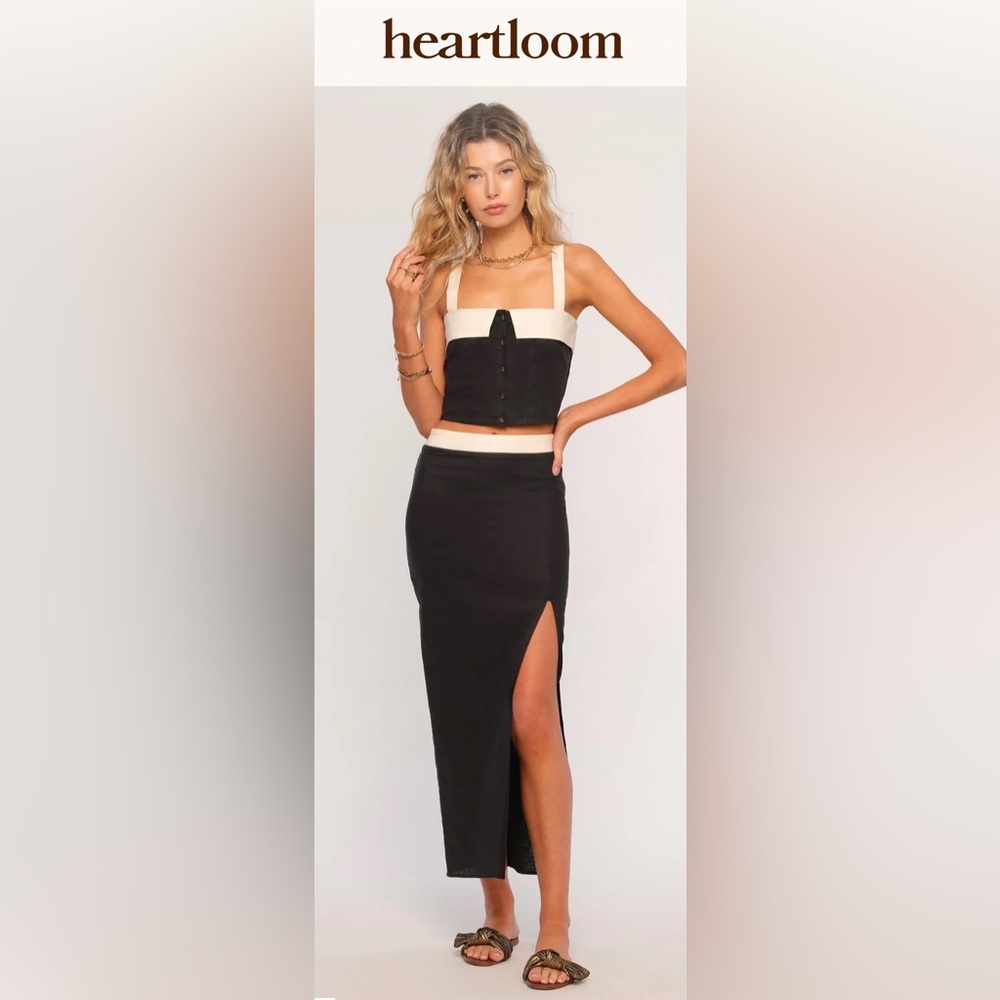 Heartloom Black and Cream Buttoned Tote